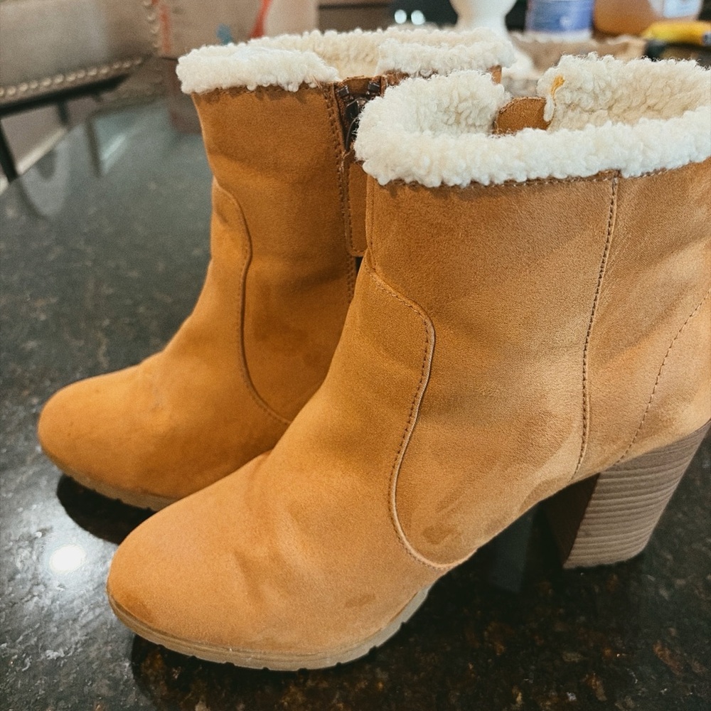 Women’s Tan Suede Faux-Shearling Booties
